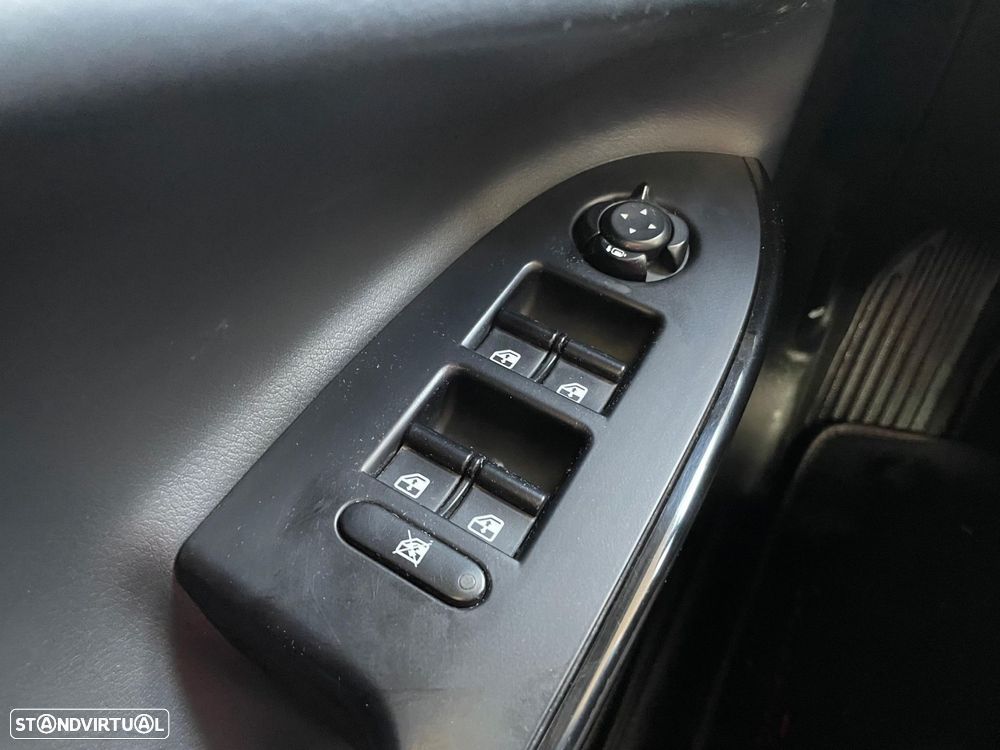 Alfa Romeo Giulietta 1.6 JTDm Corporate - 14