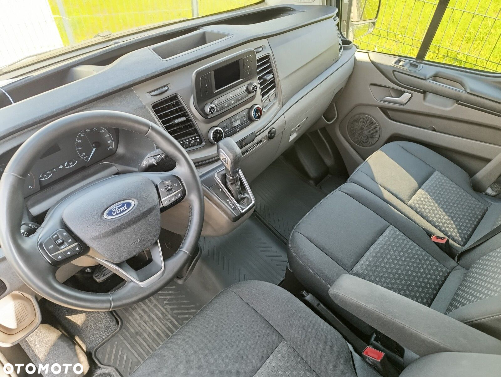 Ford Transit Custom - 19
