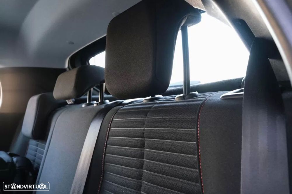 Peugeot 208 1.2 PureTech Active Pack - 26