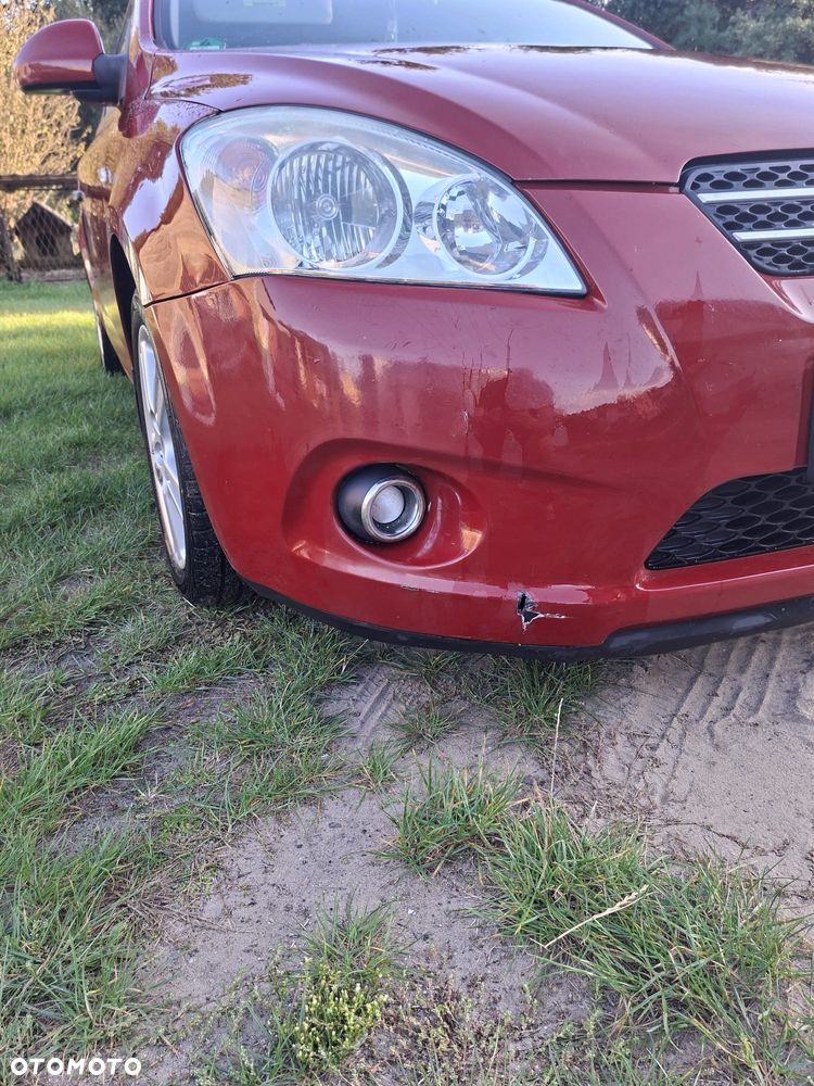 Kia Ceed - 7