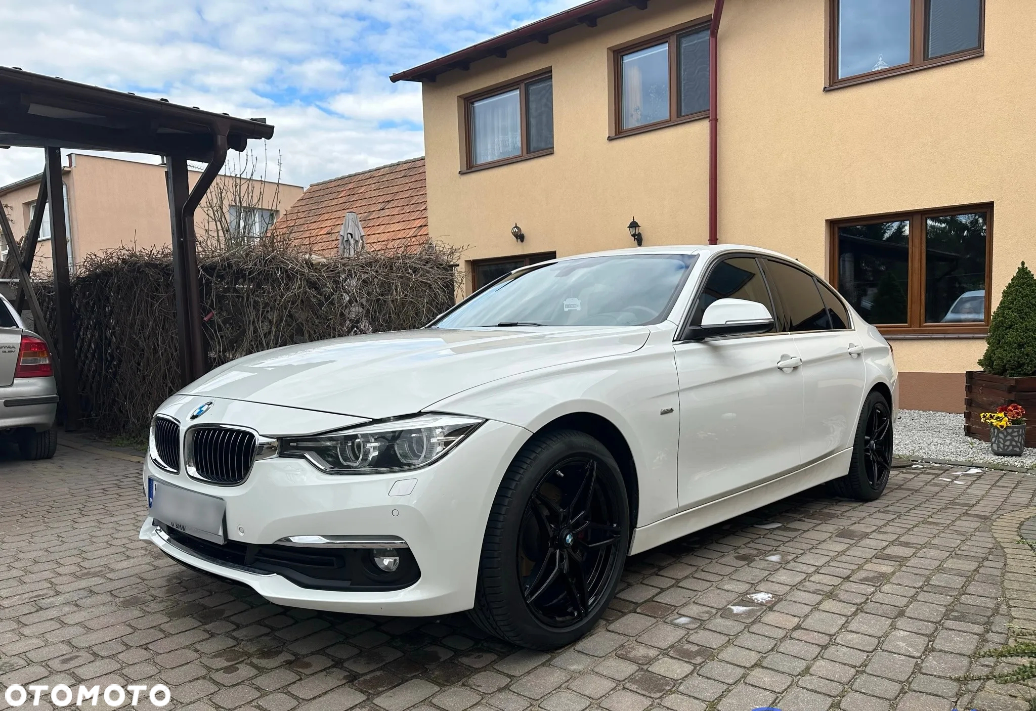 BMW Seria 3 320d xDrive Luxury Line - 11