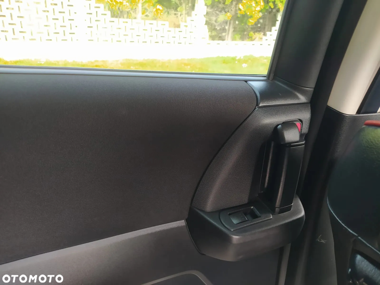 Mazda 5 2.0 Exclusive - 27