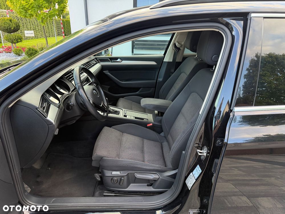 Volkswagen Passat 1.8 TSI BMT Comfortline DSG - 38