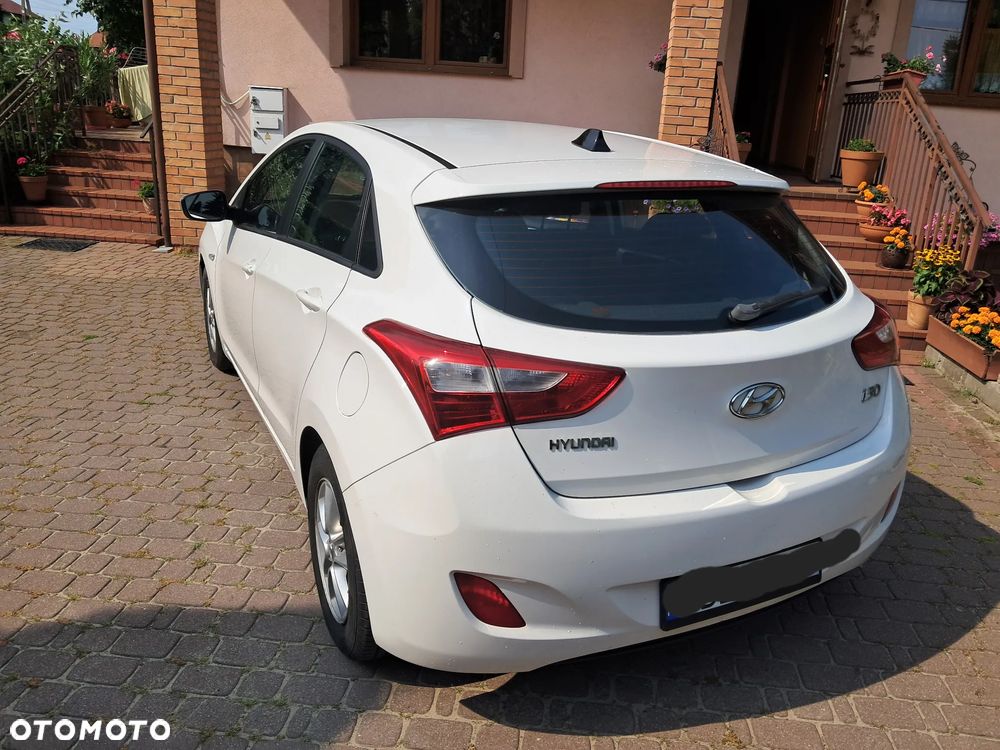 Hyundai i30 1.6 Classic + - 3