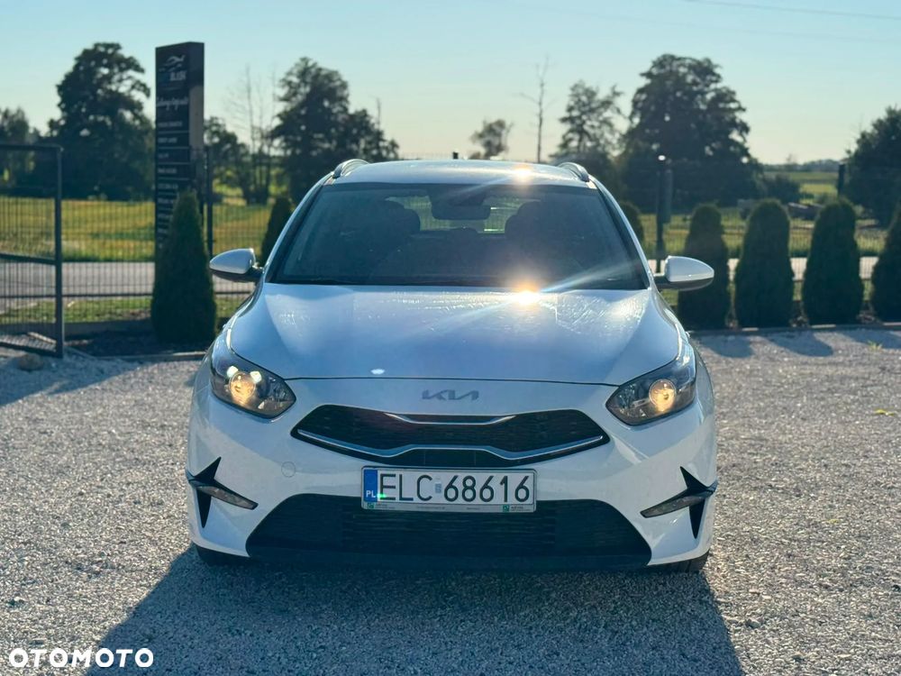Kia Ceed 1.5 T-GDI M - 8