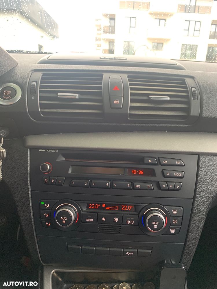 BMW Seria 1 116i - 10