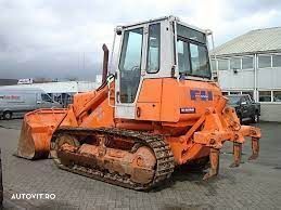 Dezmembrare incarcator pe senile FIAT HITACHI FL145 - 1