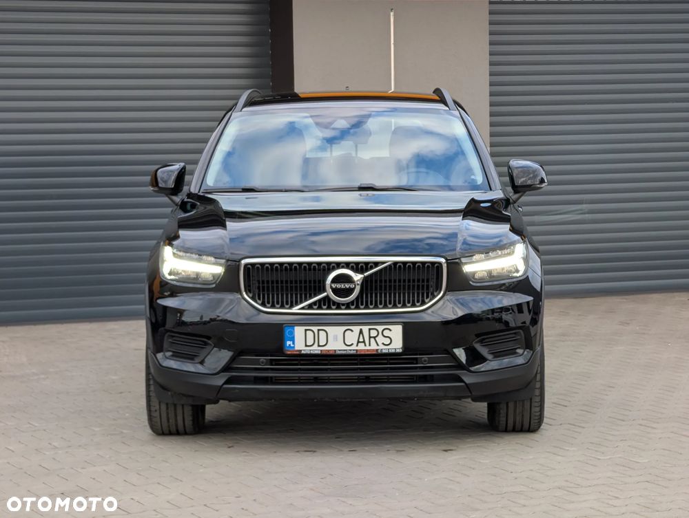 Volvo XC 40 T3 Momentum - 4