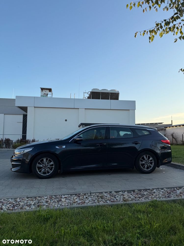 Kia Optima 1.7 CRDI M - 12