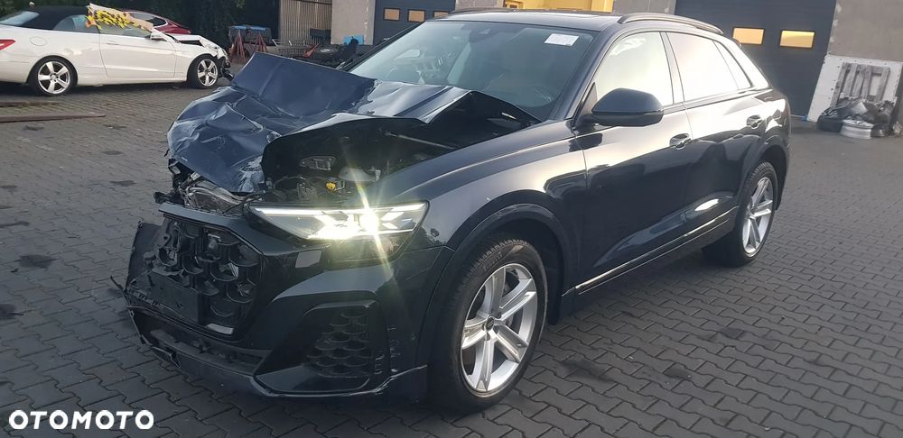 Audi Q8 SUV TFSI quattro 250 kW tiptronic S line business - 4