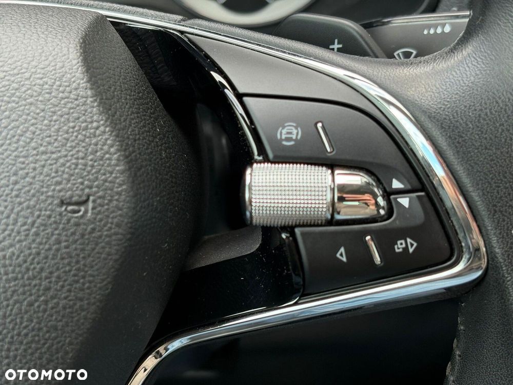 Skoda Karoq 1.5 TSI ACT Style DSG - 10