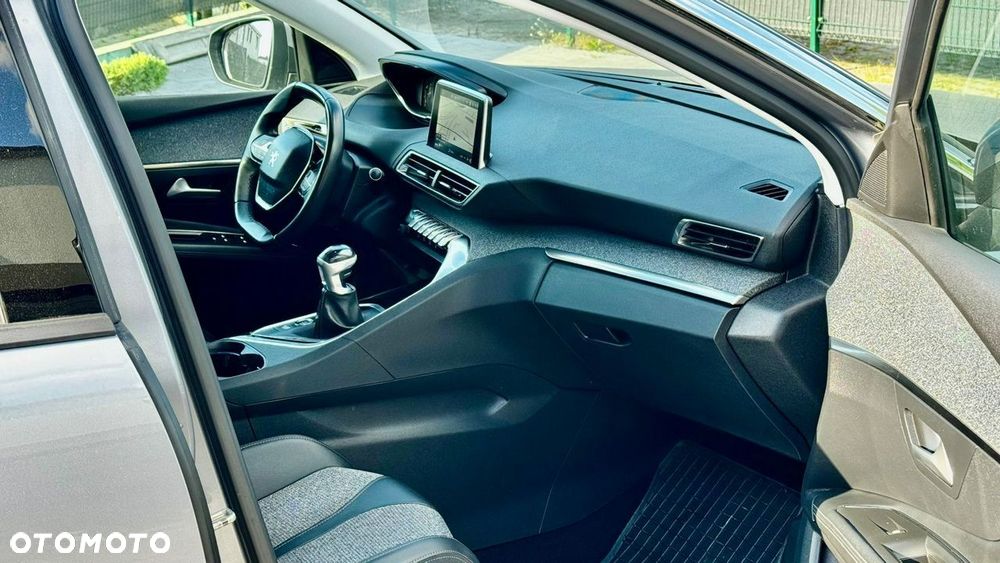 Peugeot 3008 1.5 BlueHDi GT S&S - 14