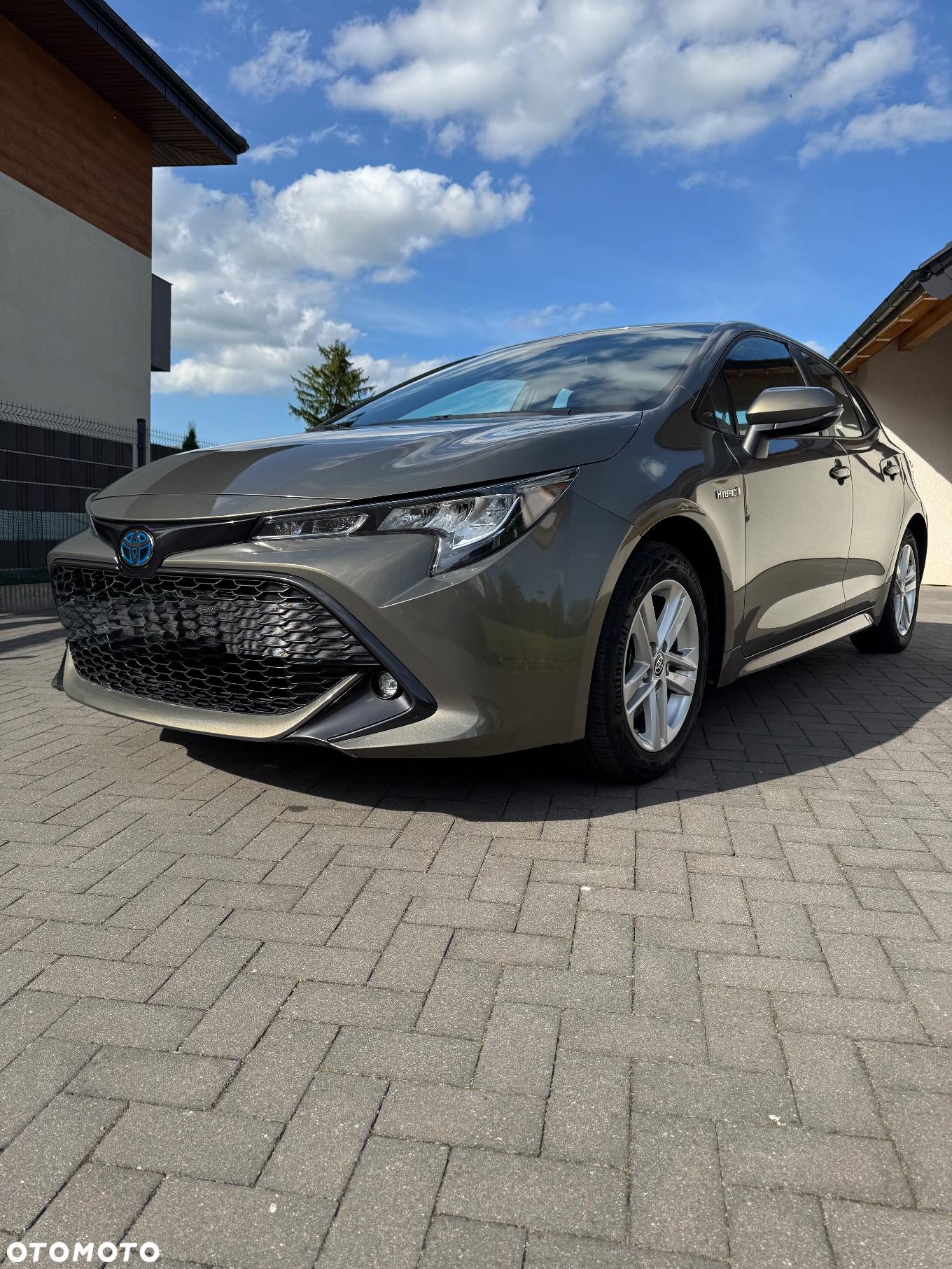 Toyota Corolla 2.0 Hybrid Comfort - 3