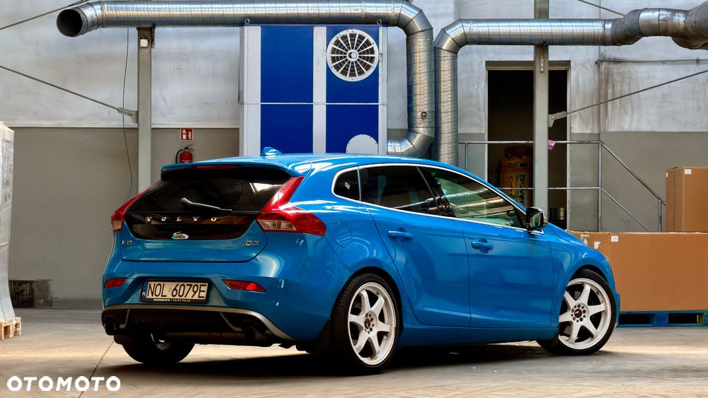 Volvo V40 - 2