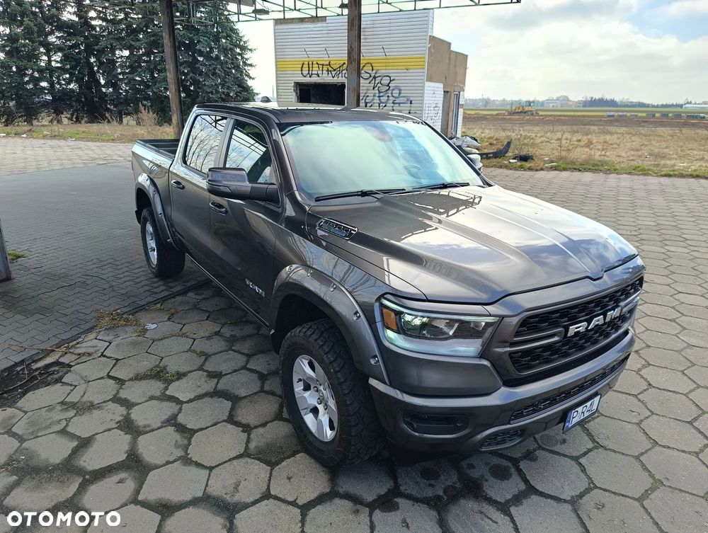 RAM 1500 Crew Cab Shortbed Bighorn - 28