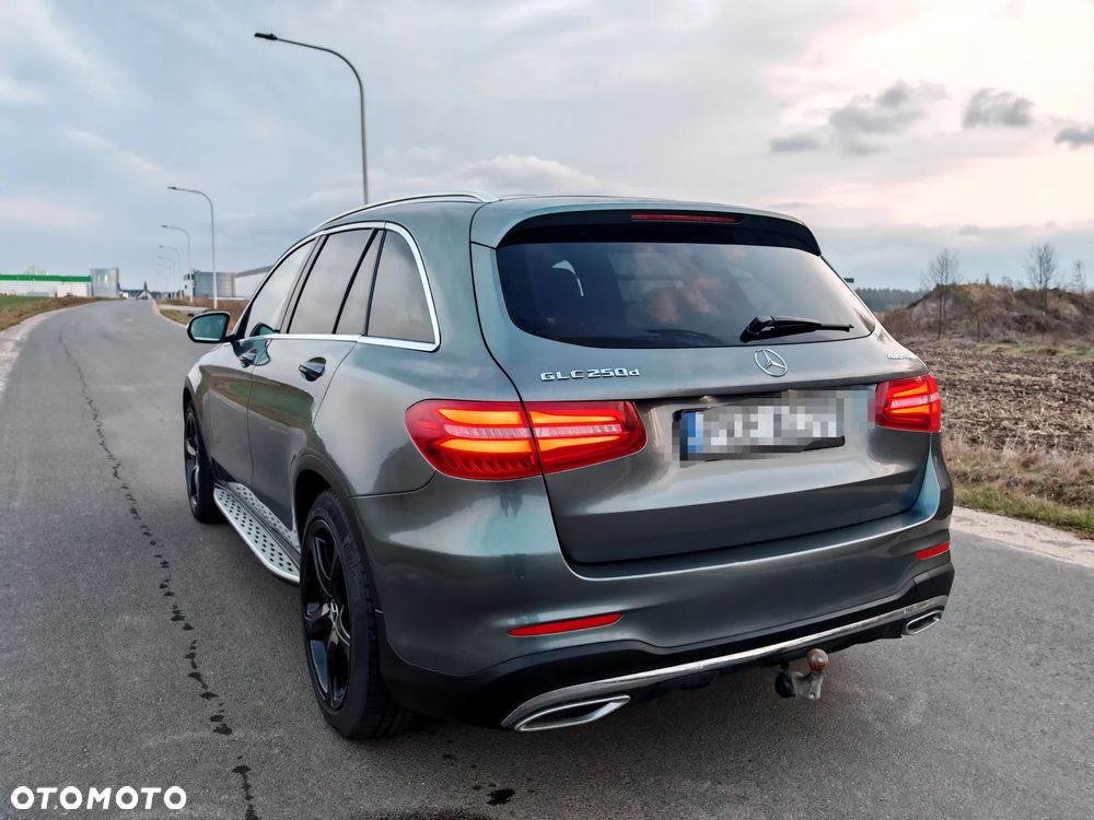Mercedes-Benz GLC 250 d 4-Matic - 8