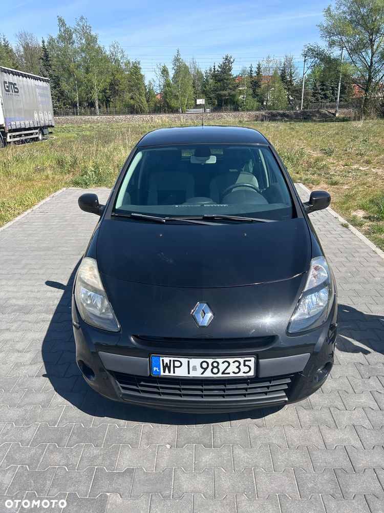 Renault Clio 1.2 16V Life - 2