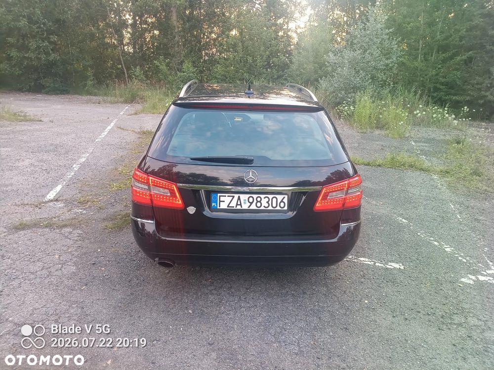 Mercedes-Benz Klasa E 200 CGI BlueEffICIENCY - 7