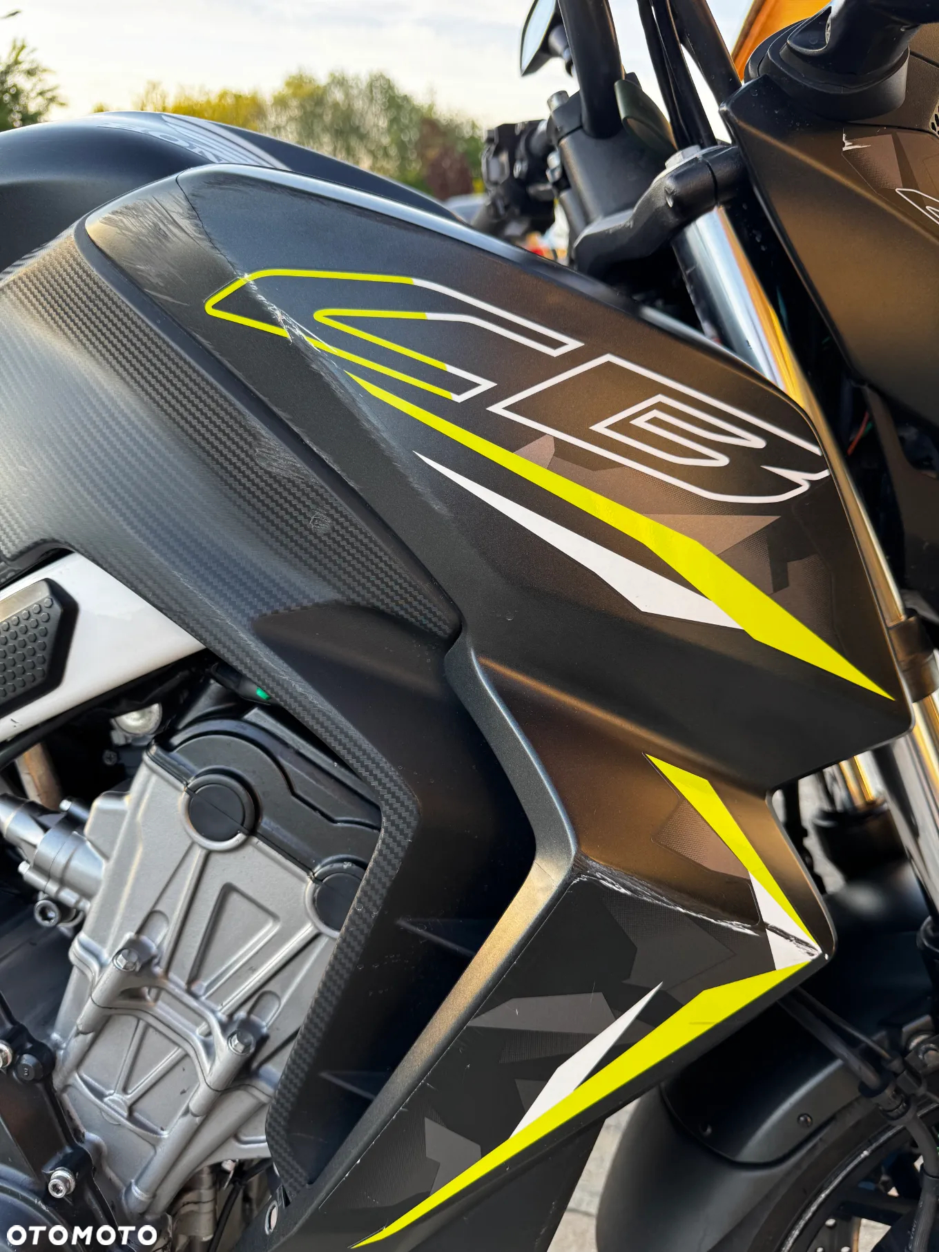 Honda CB - 10