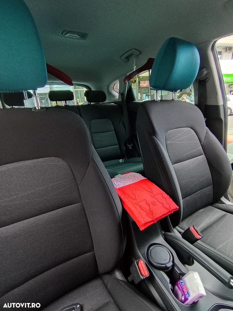 Hyundai Tucson 1.6 GDI 2WD 6MT Style - 8