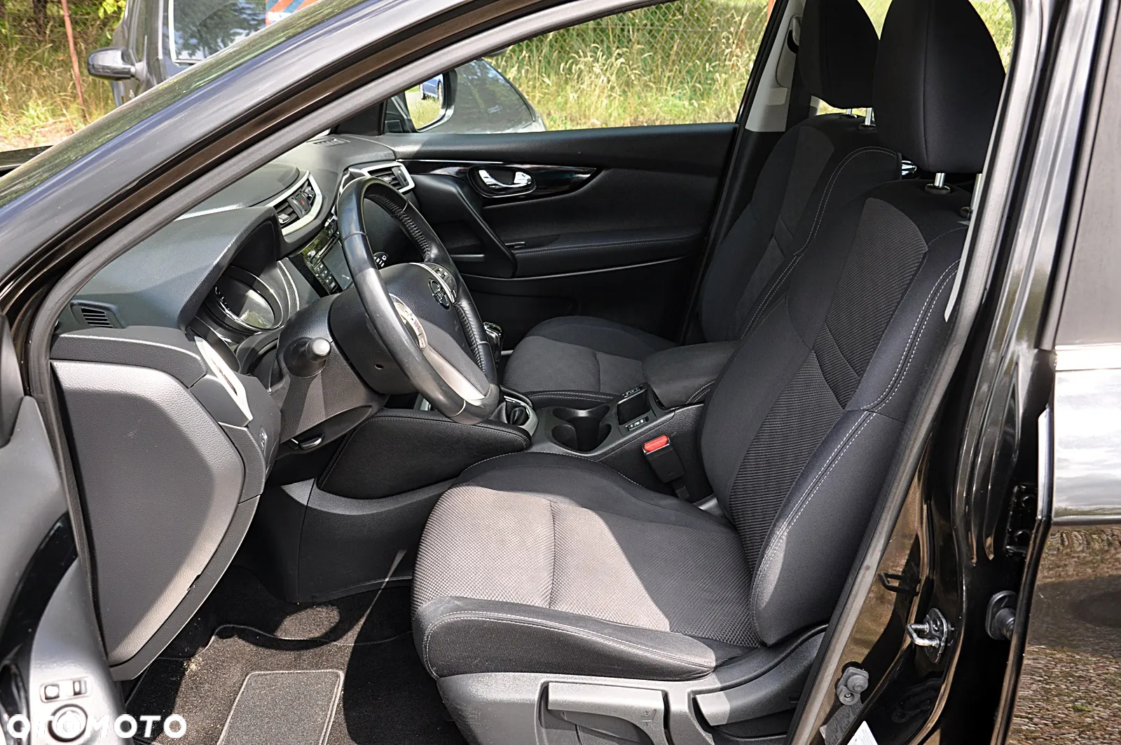Nissan Qashqai 1.6 DCi Black Edition EU6 - 17