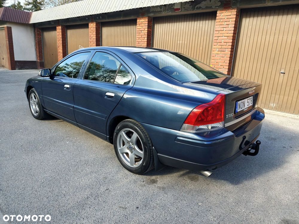 Volvo S60 2.4 Silver Edition - 3