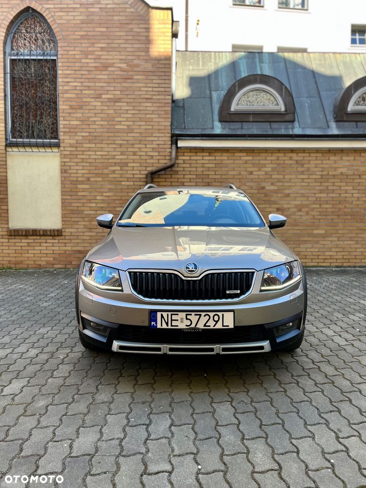 Skoda Octavia 2.0 TDI 4x4 Scout - 13