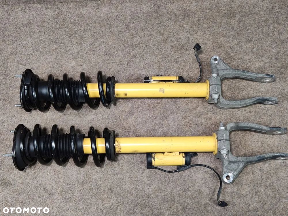 JEEP GRAND CHEROKEE WK2 6.4 SRT 16-21r Mcpherson Amortyzator Prawy Lewy - 1