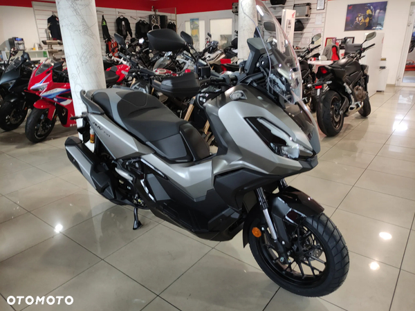 Honda ADV350