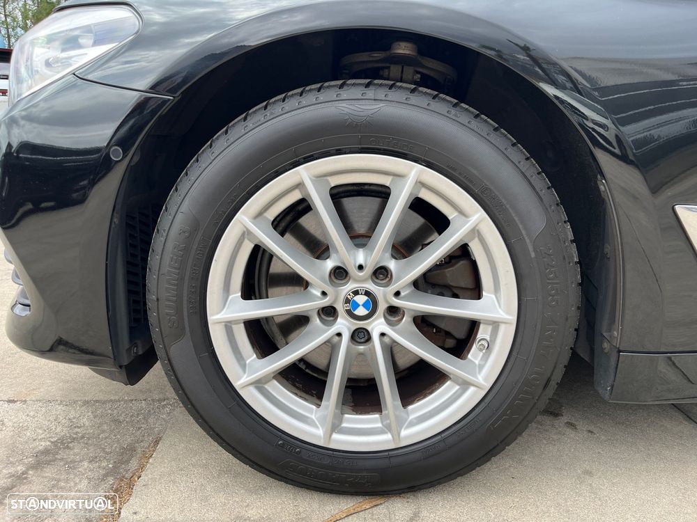 BMW 520 d Line Luxury Auto - 3