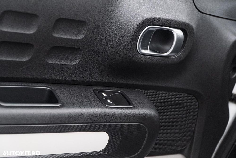 Citroën C3 1.2 PureTech S&S BVM5 Shine - 22