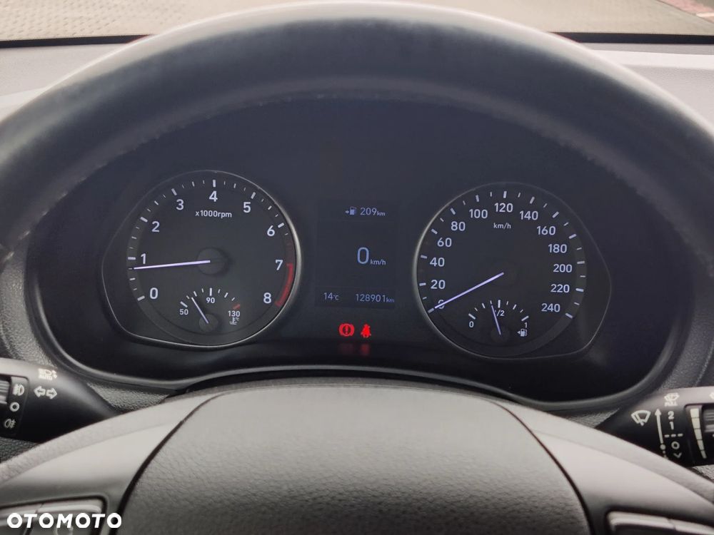 Hyundai i30 1.4 Classic + - 10