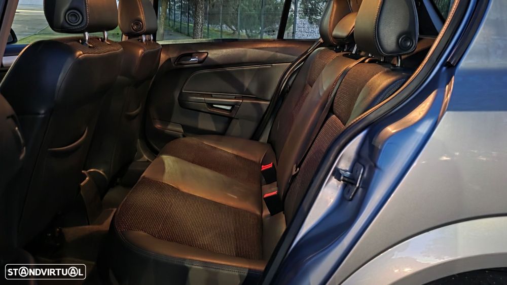 Opel Astra 1.3 CDTI Enjoy EcoFLEX - 15