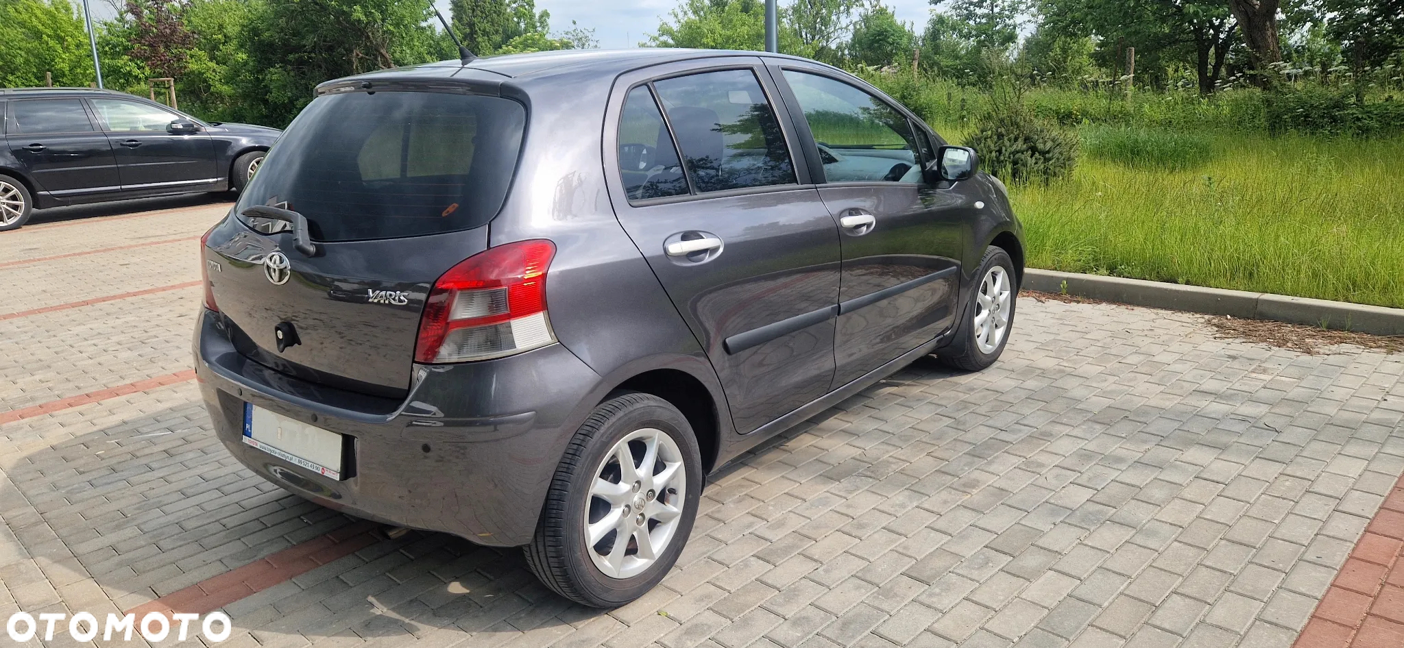 Toyota Yaris - 4