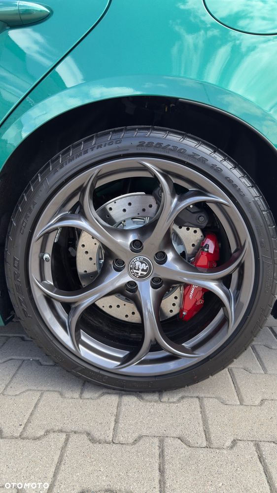 Alfa Romeo Giulia 2.9 Bi Turbo V6 Quadrifoglio - 9