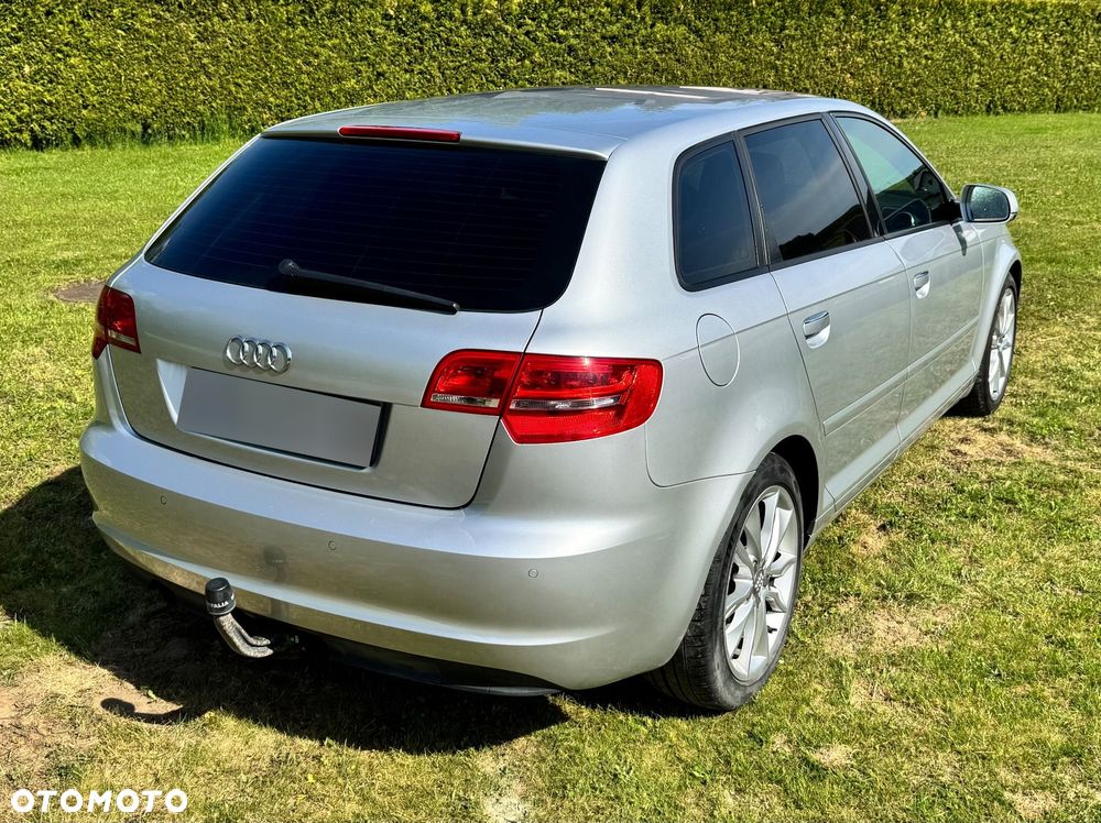 Audi A3 Sportback 2.0 TDI DPF Ambiente - 5
