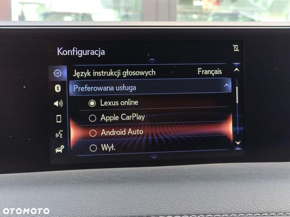 Lexus UX - 36