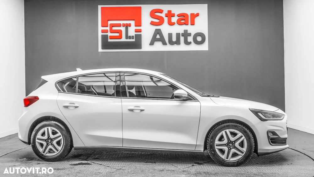 Ford Focus 1.0 EcoBoost Titanium Business - 11