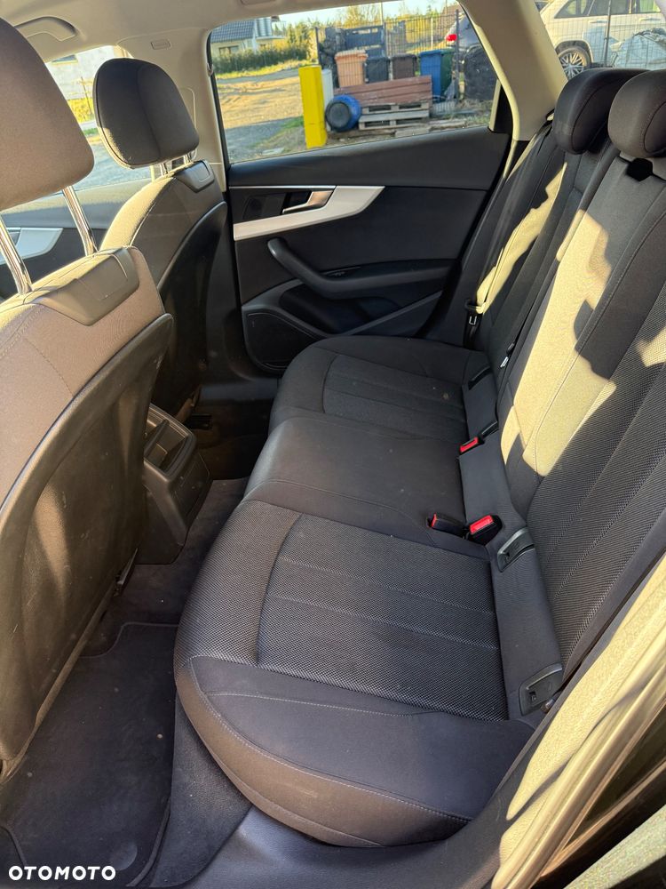 Audi A4 Avant 2.0 TDI S tronic - 12