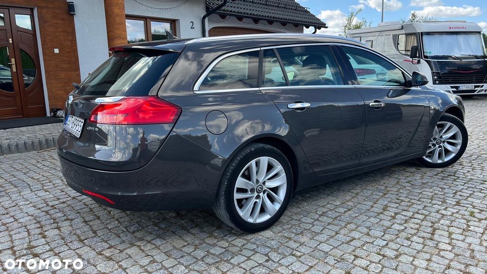 Opel Insignia 2.0 CDTI Sports Tourer 4x4 Automatik 150 Jahre - 9