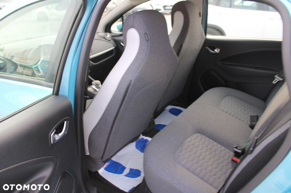 Renault Zoe - 25