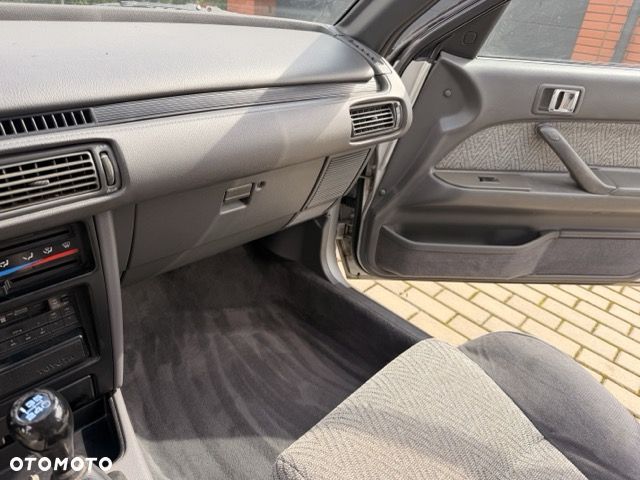 Toyota Camry - 19