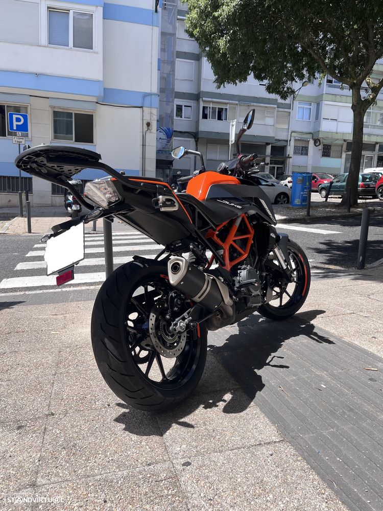 KTM 390 Duke - 5