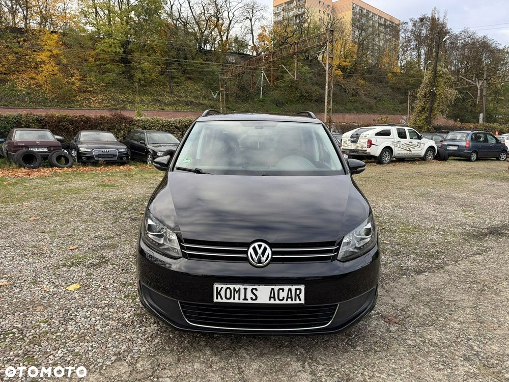 Volkswagen Touran - 7