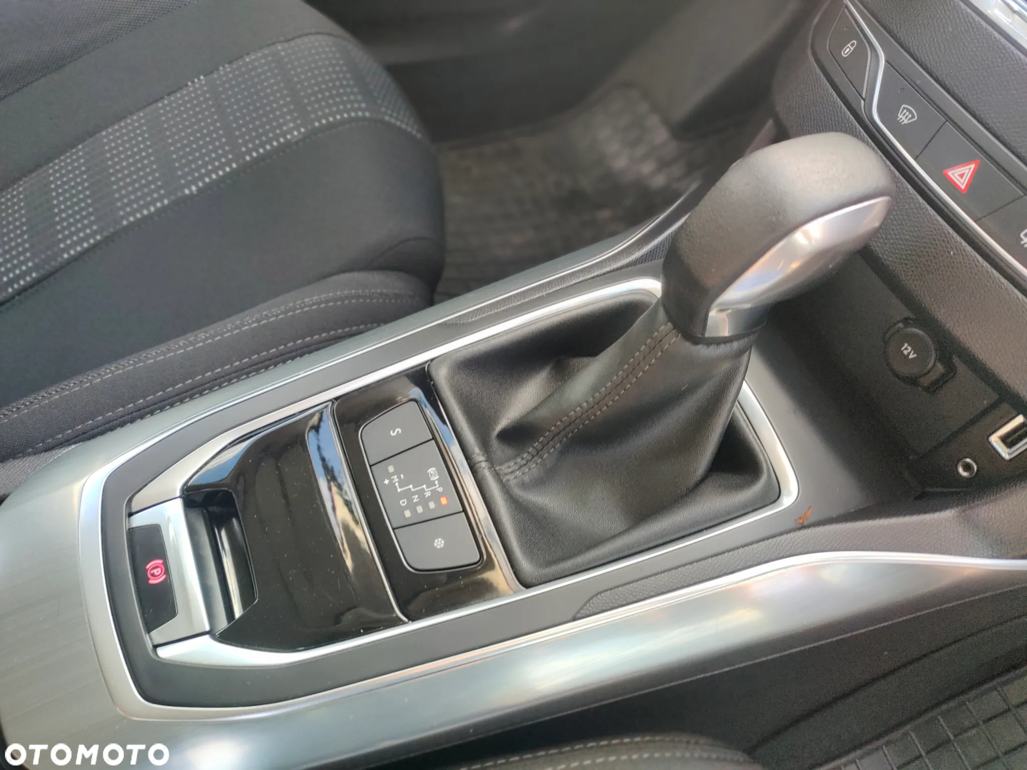 Peugeot 308 BlueHDi FAP 150 EAT6 Stop&Start Allure - 20