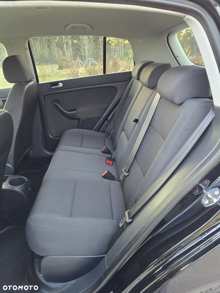 Volkswagen Golf Plus 2.0 TDI Comfortline - 19