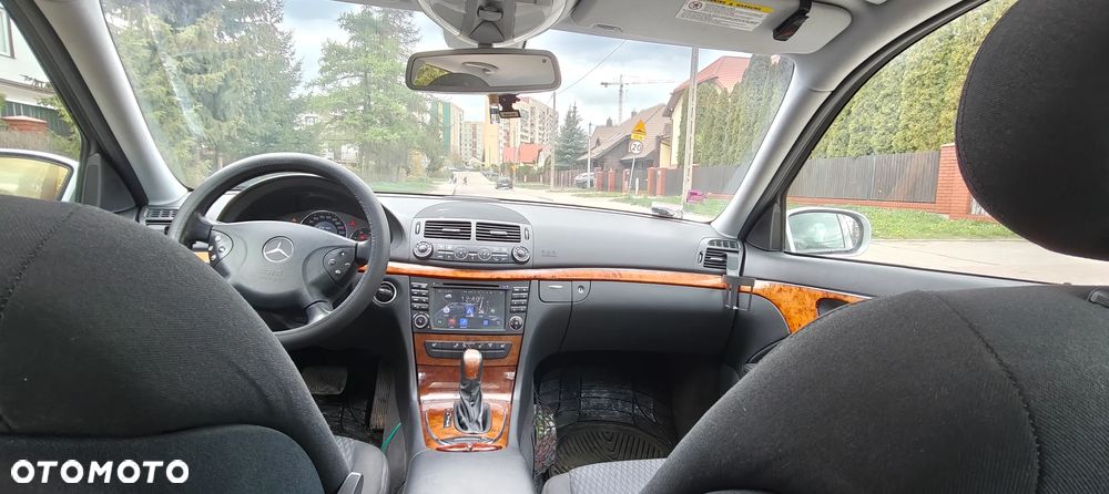 Mercedes-Benz Klasa E 220 CDI Automatik Elegance DPF - 10