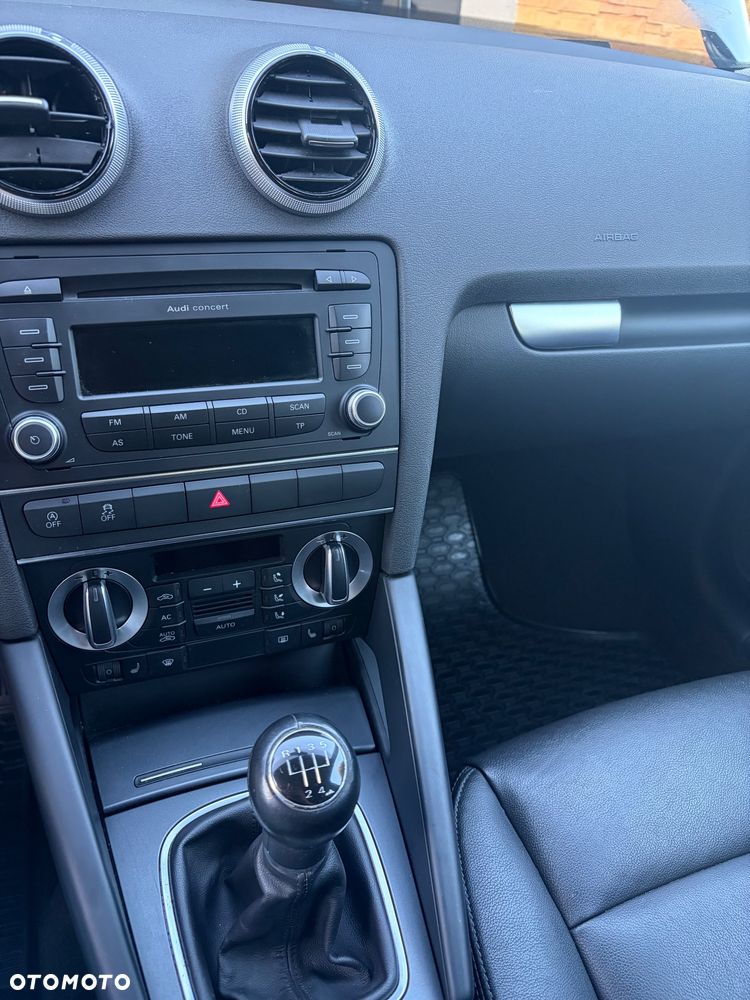 Audi A3 Sportback - 6