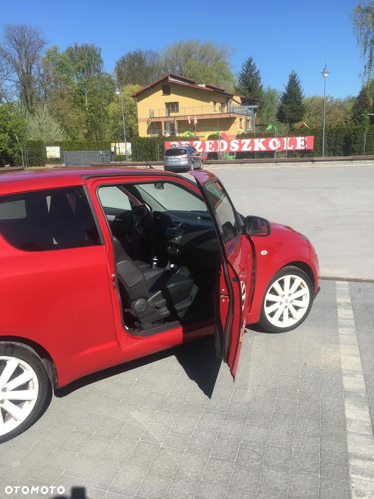 Suzuki Swift - 2