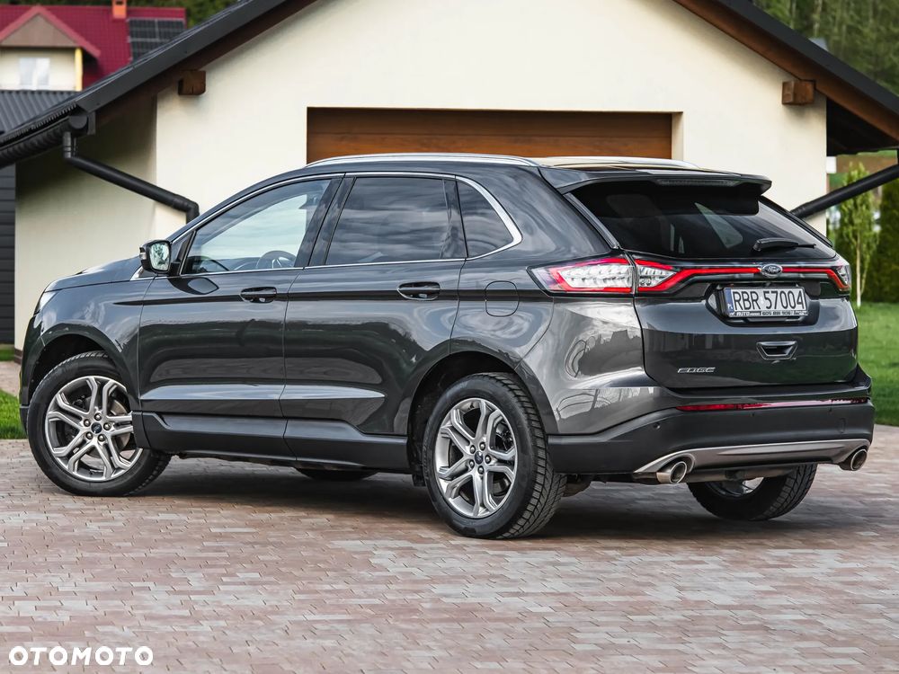 Ford Edge 2.0 TDCi 4x4 Titanium - 36